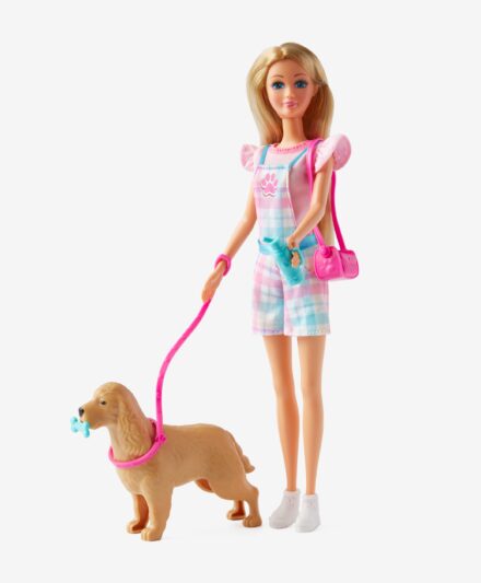 Puppe mit bellendem Hund mit Zubehör, verschiedene Farben