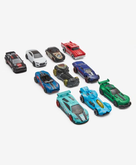 Πακέτο 10 οχημάτων Hot Wheels με ρεαλιστικές λεπτομέρειες, διάφορα χρώματα, 21 x 28 x 4 cm