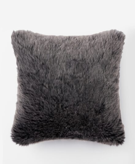 Διακοσμητικό μαξιλάρι από συνθετική γούνα , χρώμα καφέ, 45 cm x 45 cm