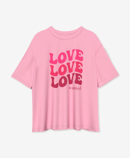 t-shirt rosa con scritta love