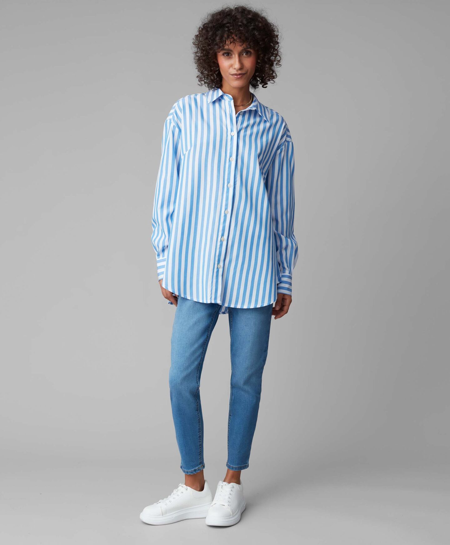 camicia a righe blu da donna