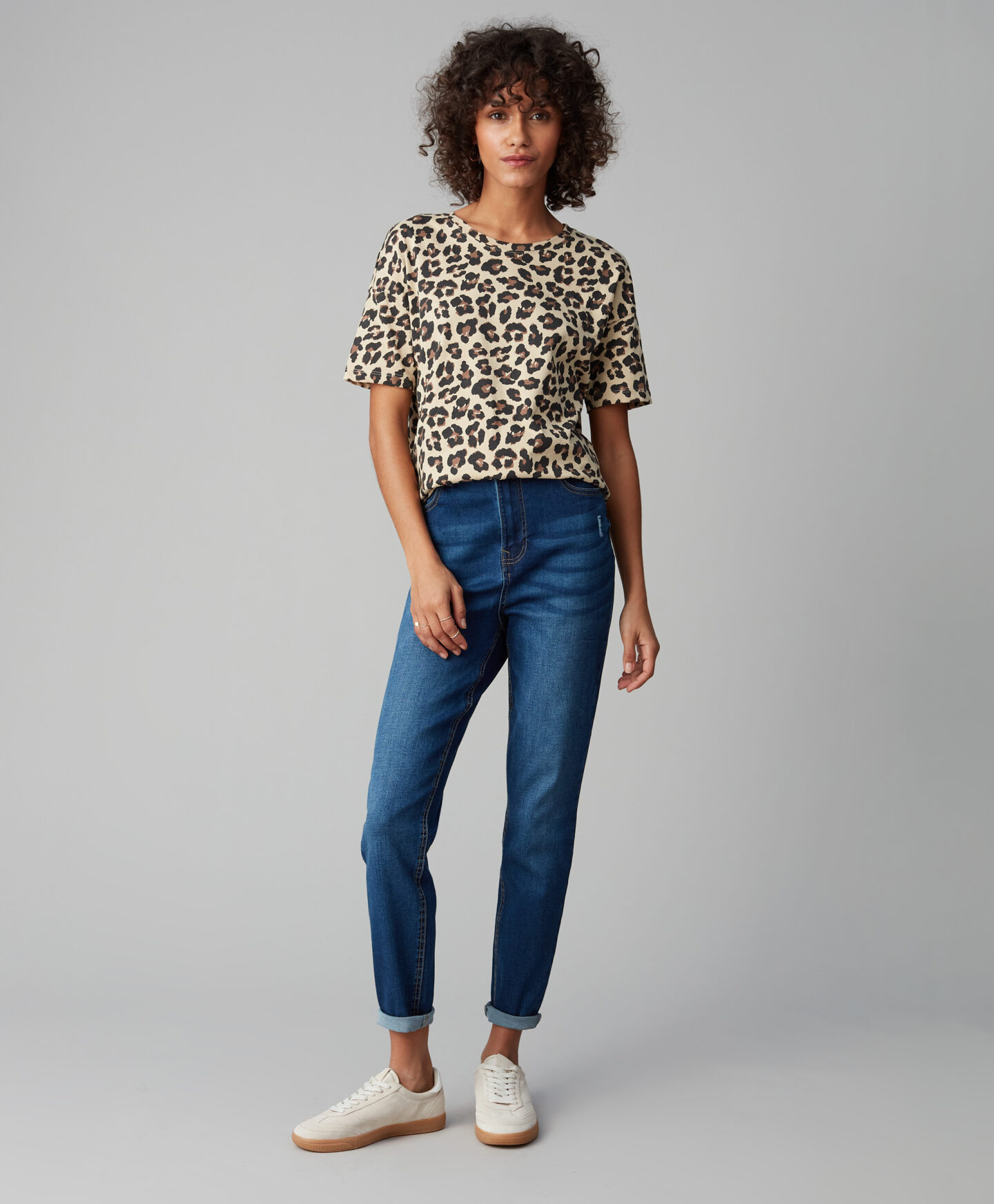 t-shirt leopardata da donna