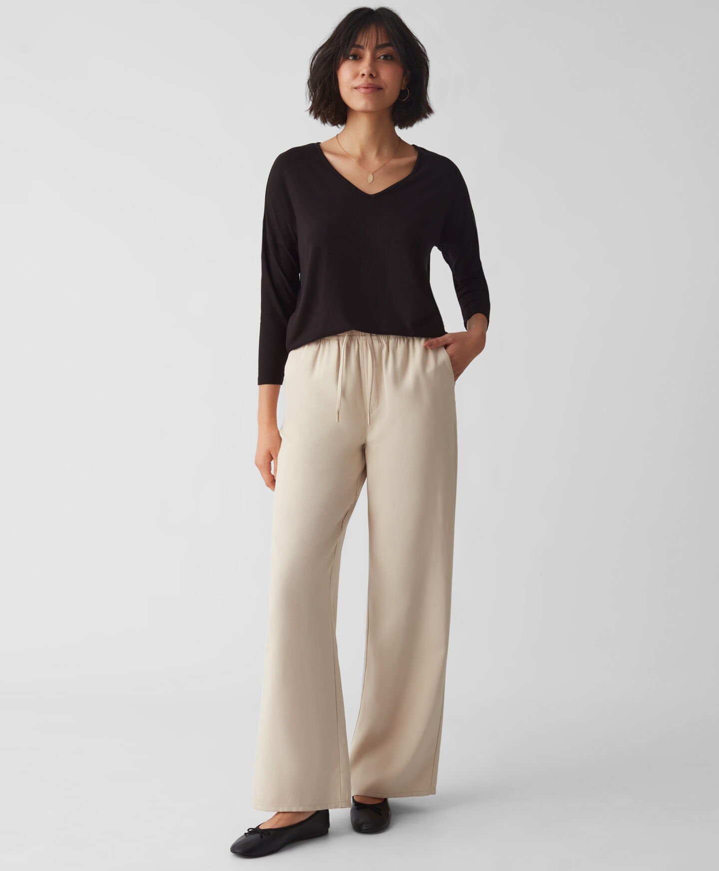 pantaloni beige da donna