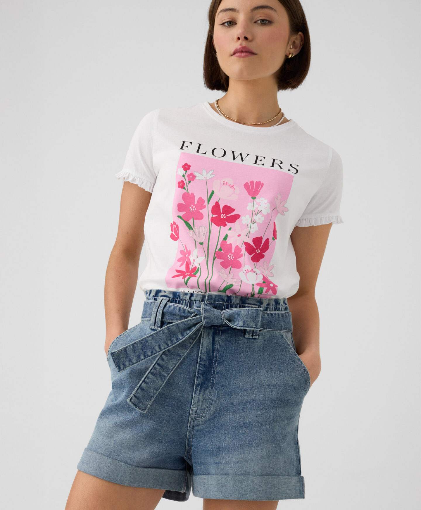 t-shirt bianca con rouches donna