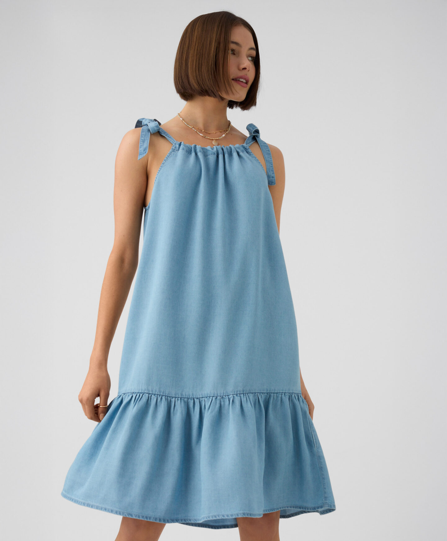 abito azzurro con spalline donna