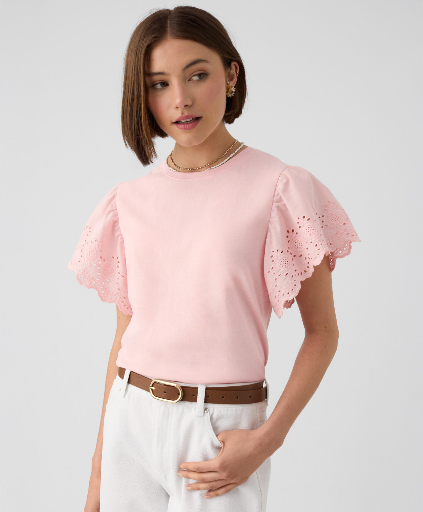 t-shirt rosa con pizzo da donna