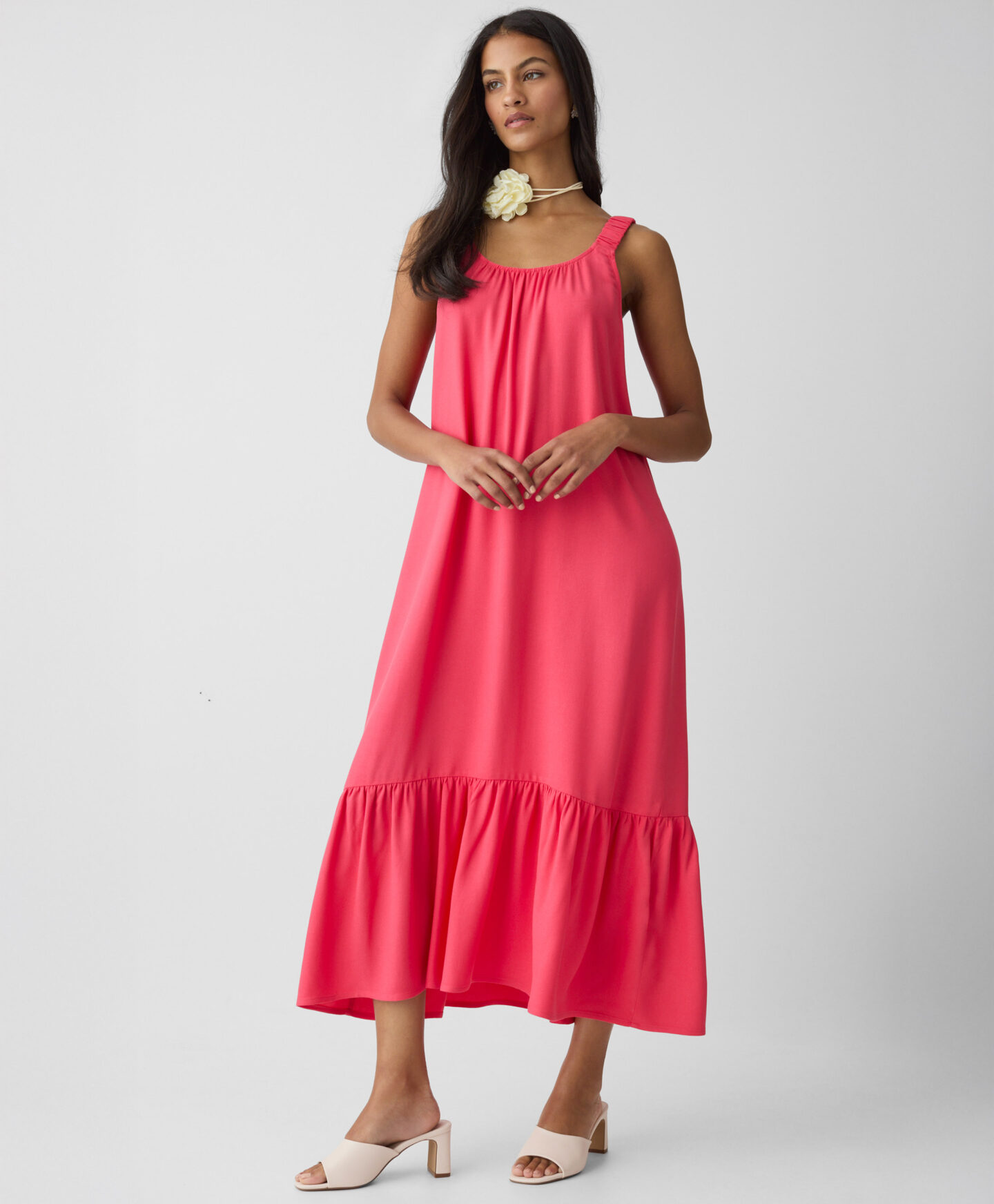 abito rosso con spalline da donna
