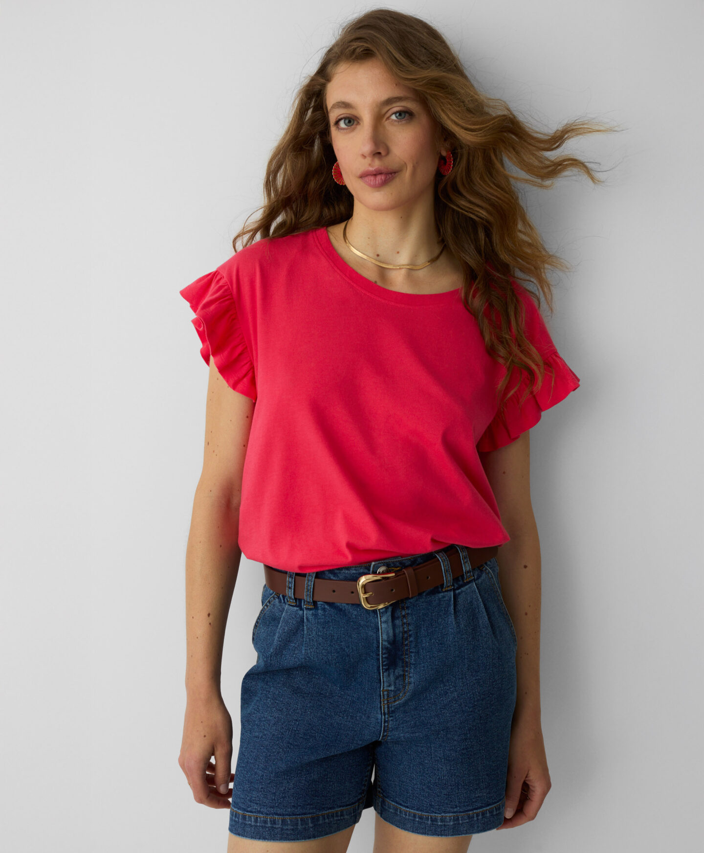 t-shirt rossa con rouches donna