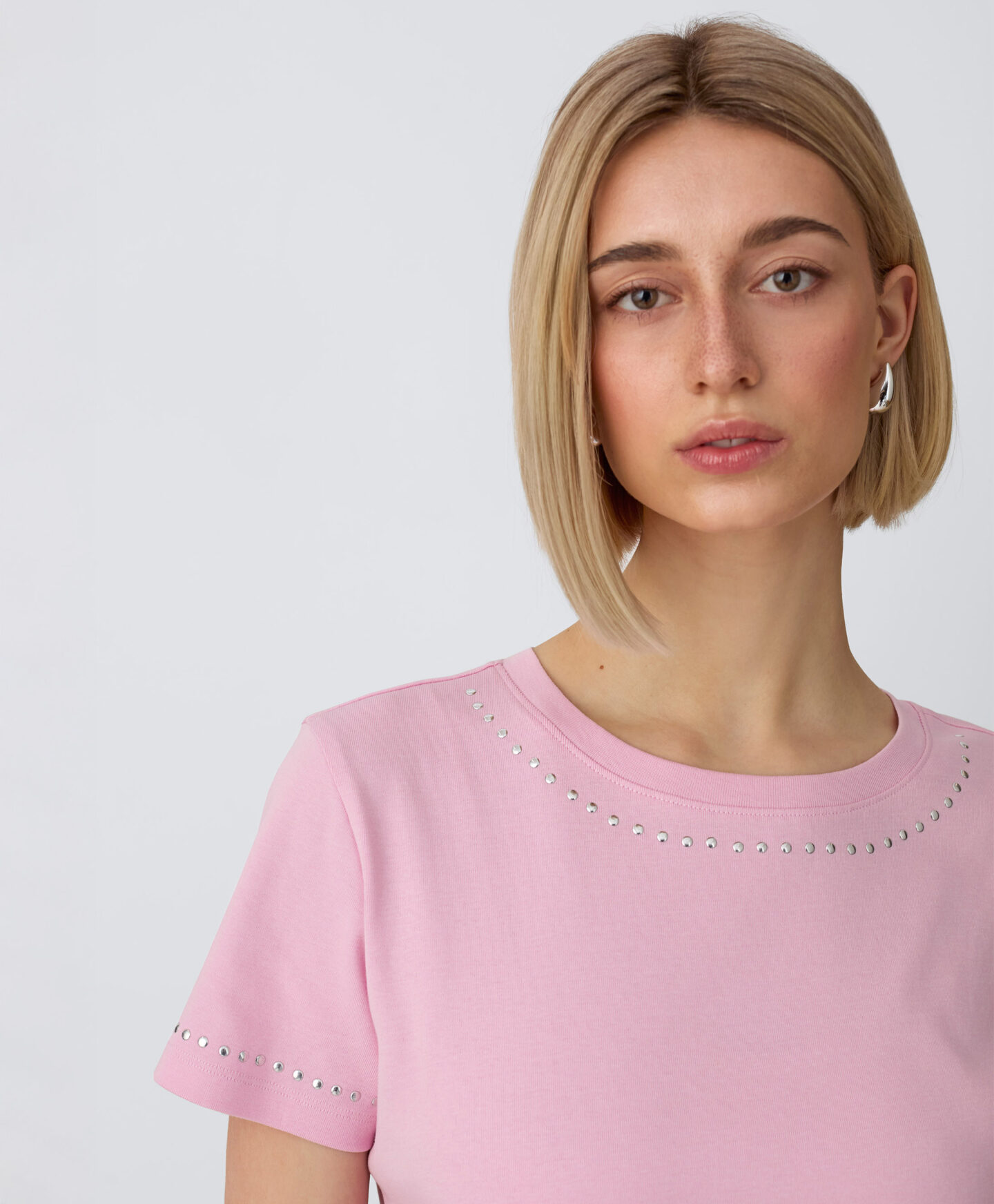 t-shirt lilla con borchie donna