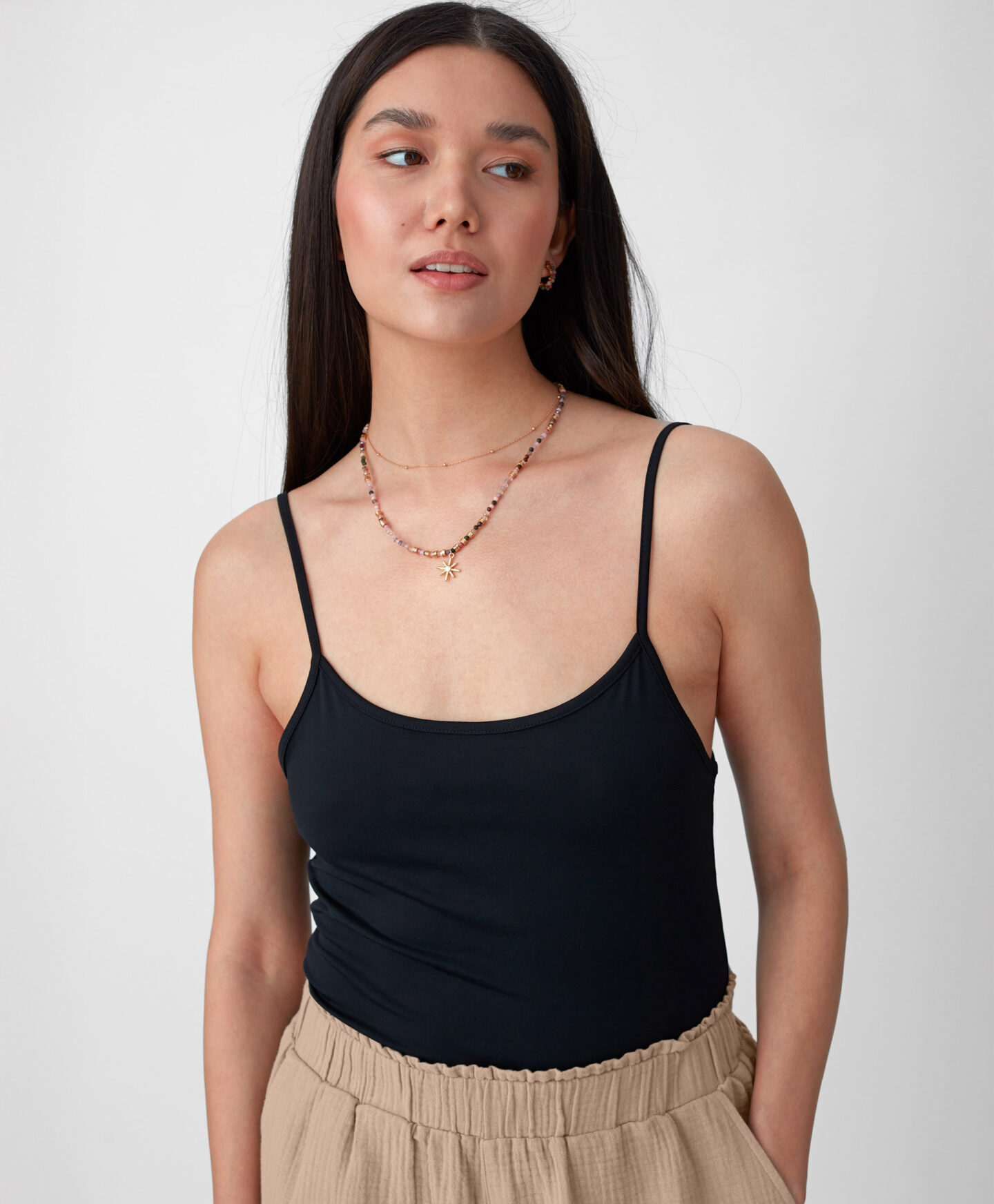 top nero spalline sottili donna