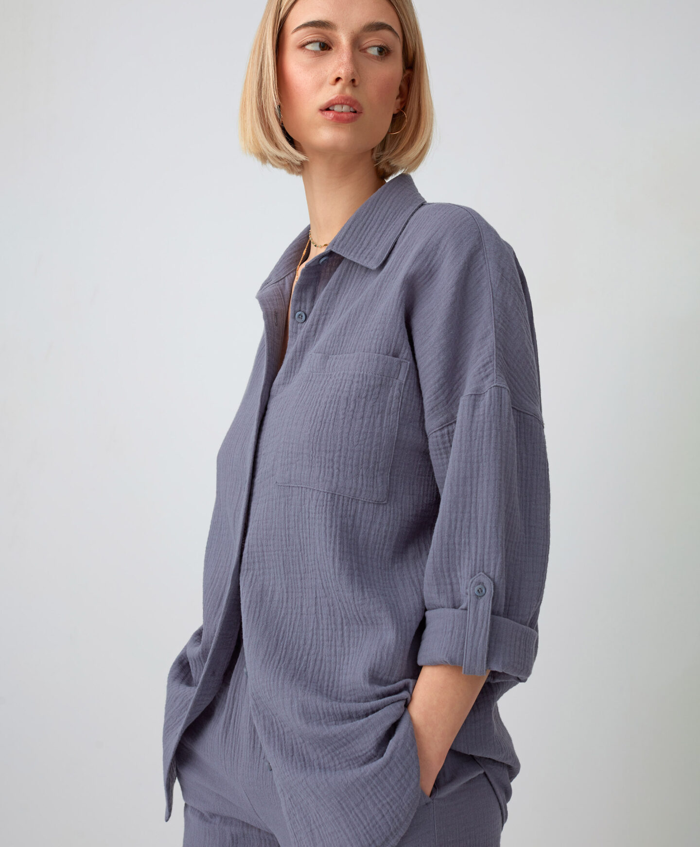 camicia ampia grigia da donna