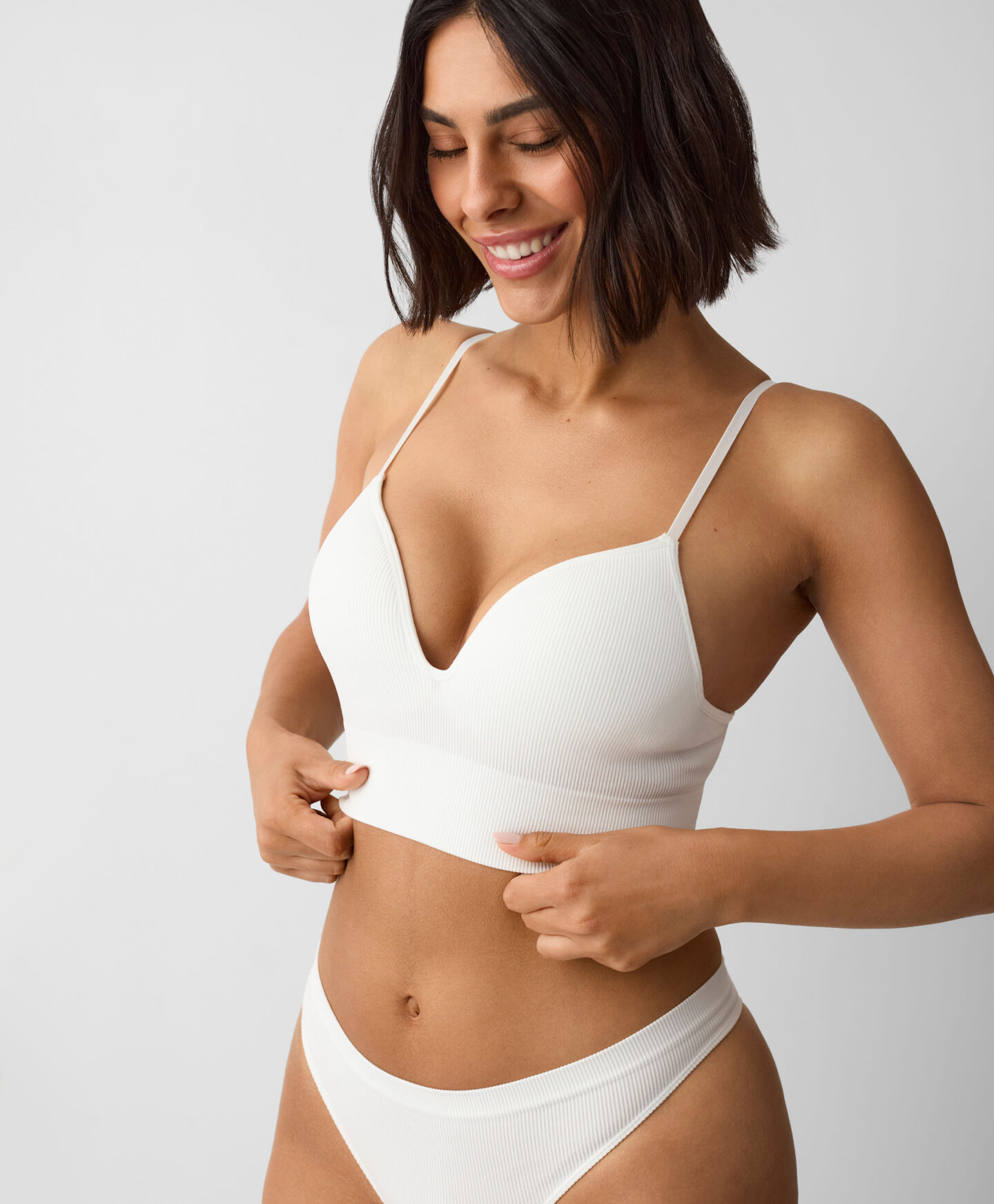 top sportivo bianco imbottito