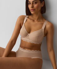 slip brasiliani beige da donna