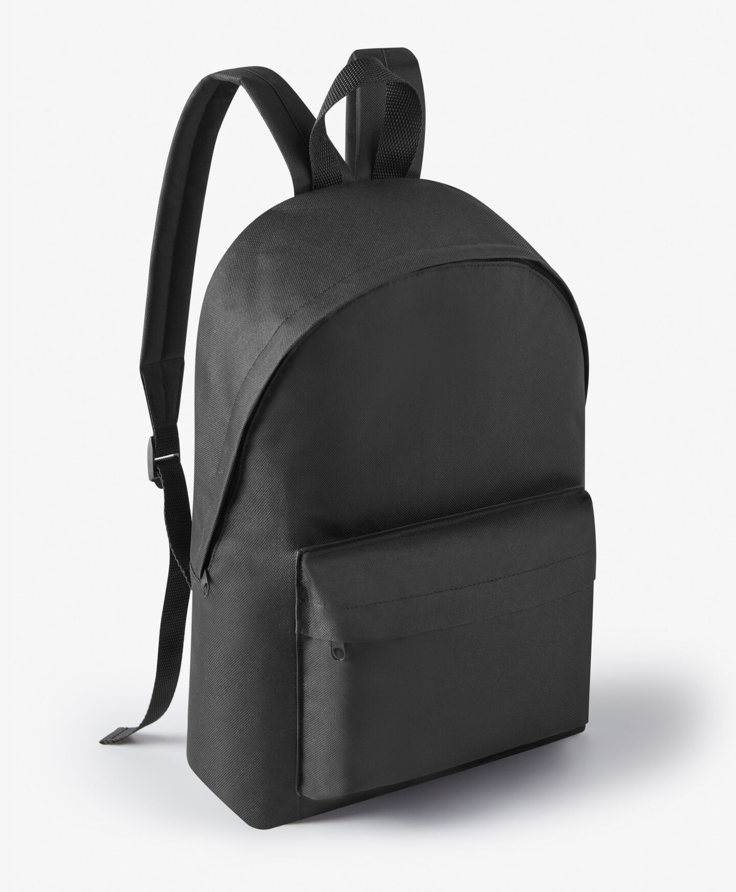 zaino nero con tasca frontale