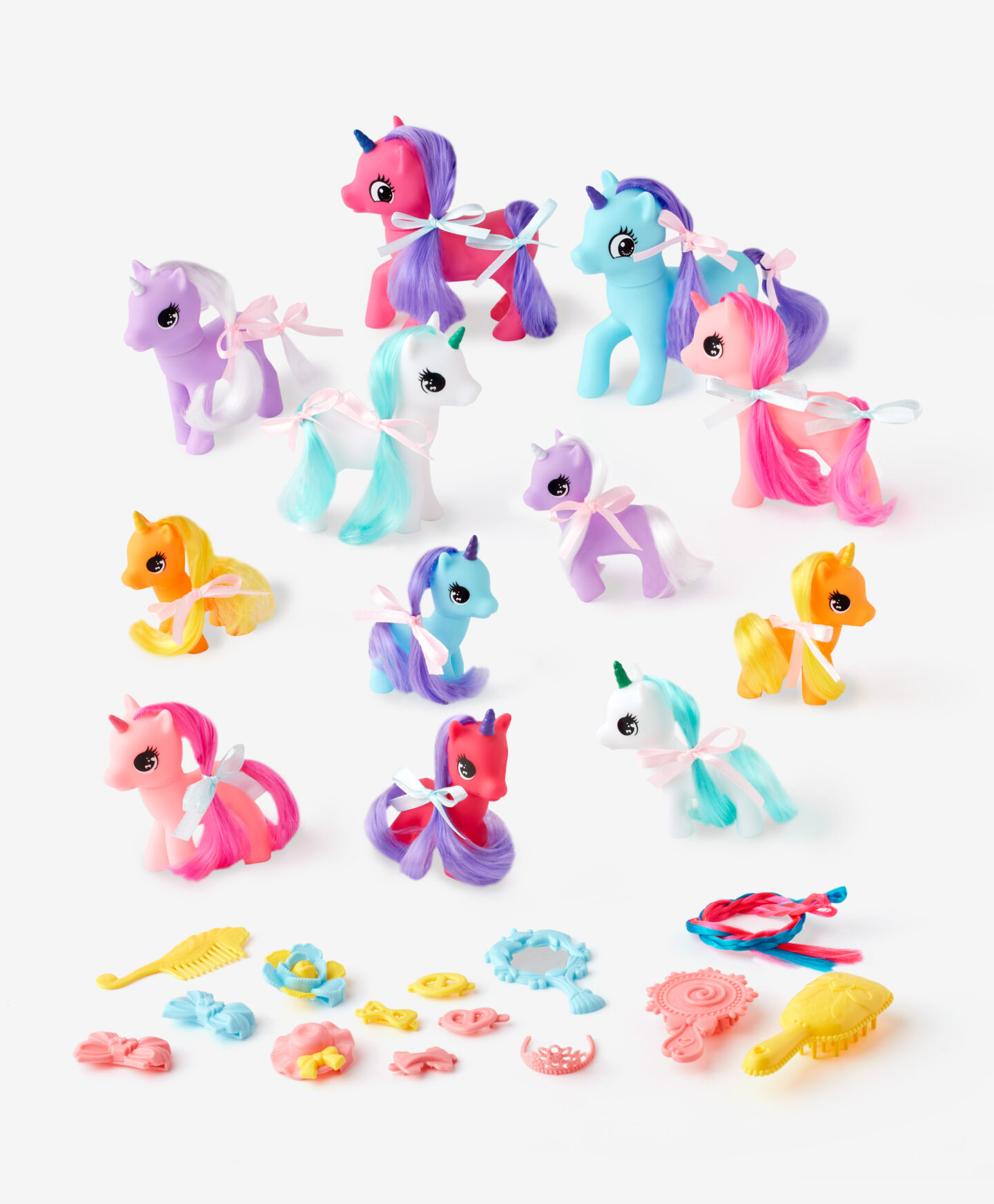 set pony colorati con accessori