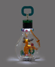 lampadina natalizia con renna