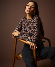 Koszulka damska w cętki