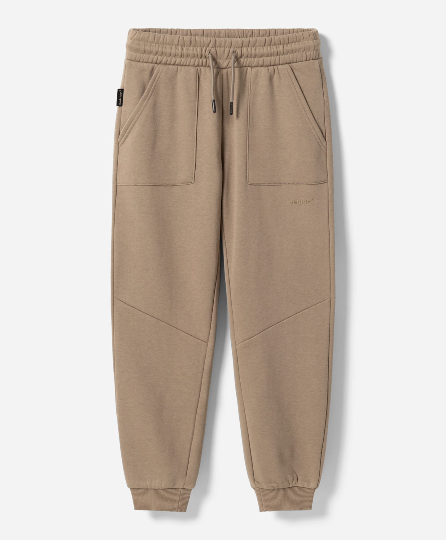 tuta beige bekkin da ragazzo