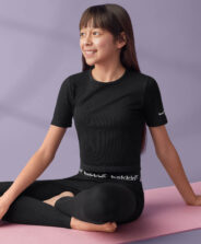 Koszulka dziewczęca Bekkin czarna