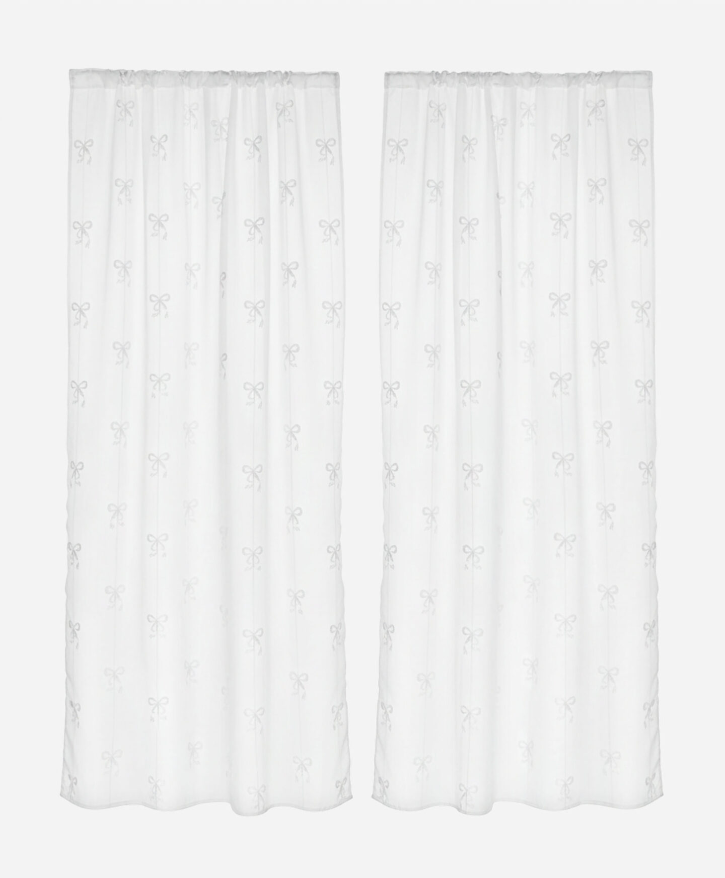 set tende bianche con fiocchi