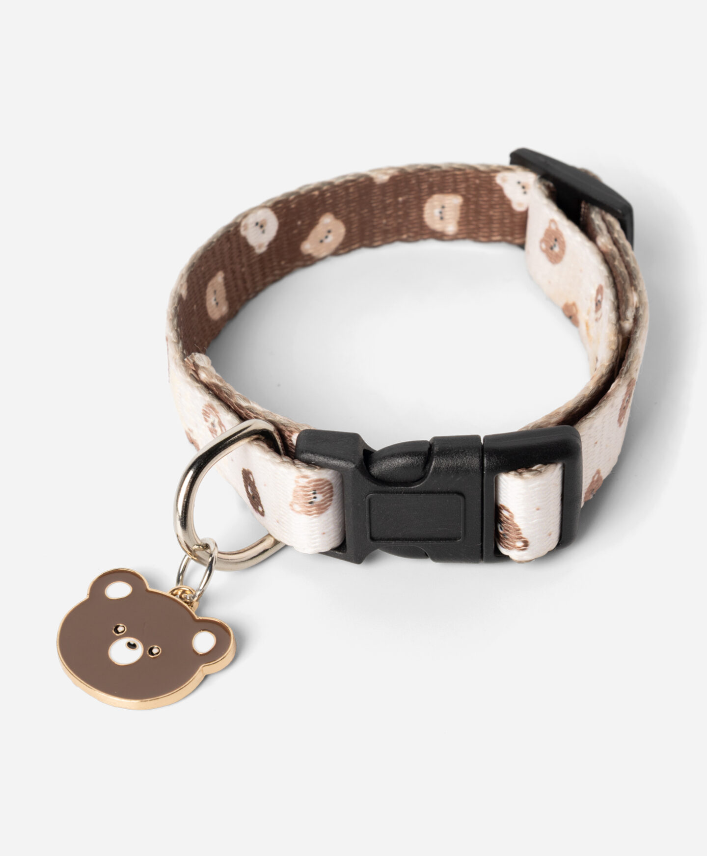 collare grande con medaglietta