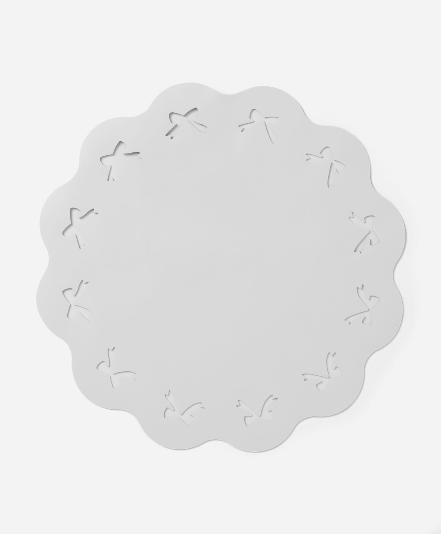 tovaglietta grigia con fiocchi